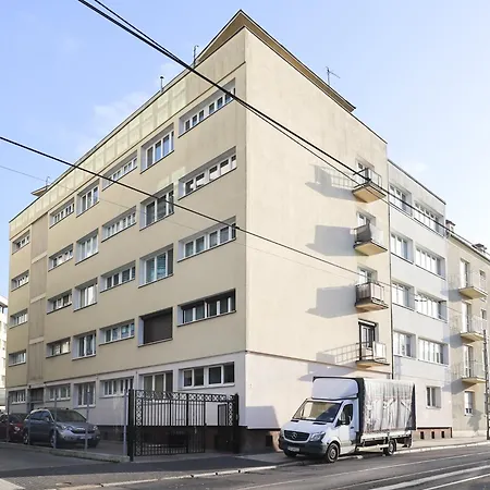 Prime Center Point Apartmán *