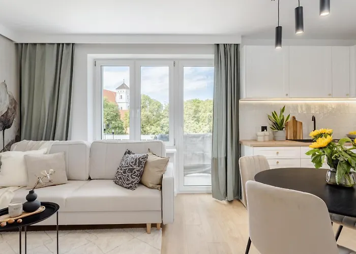 Prime Center Point Apartment