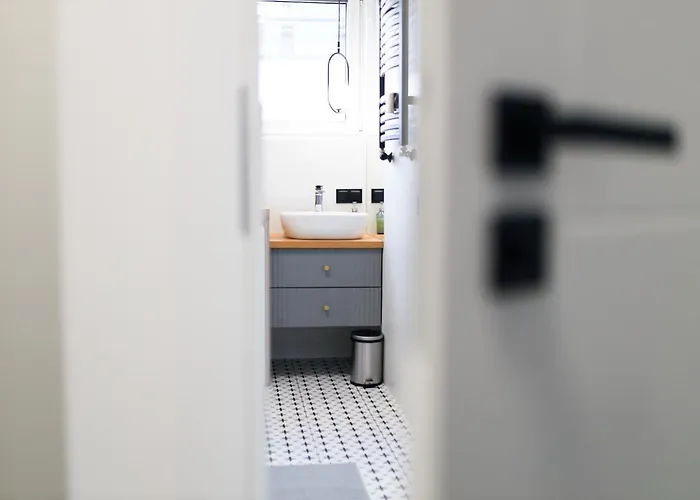 Apartment Prime Center Point *